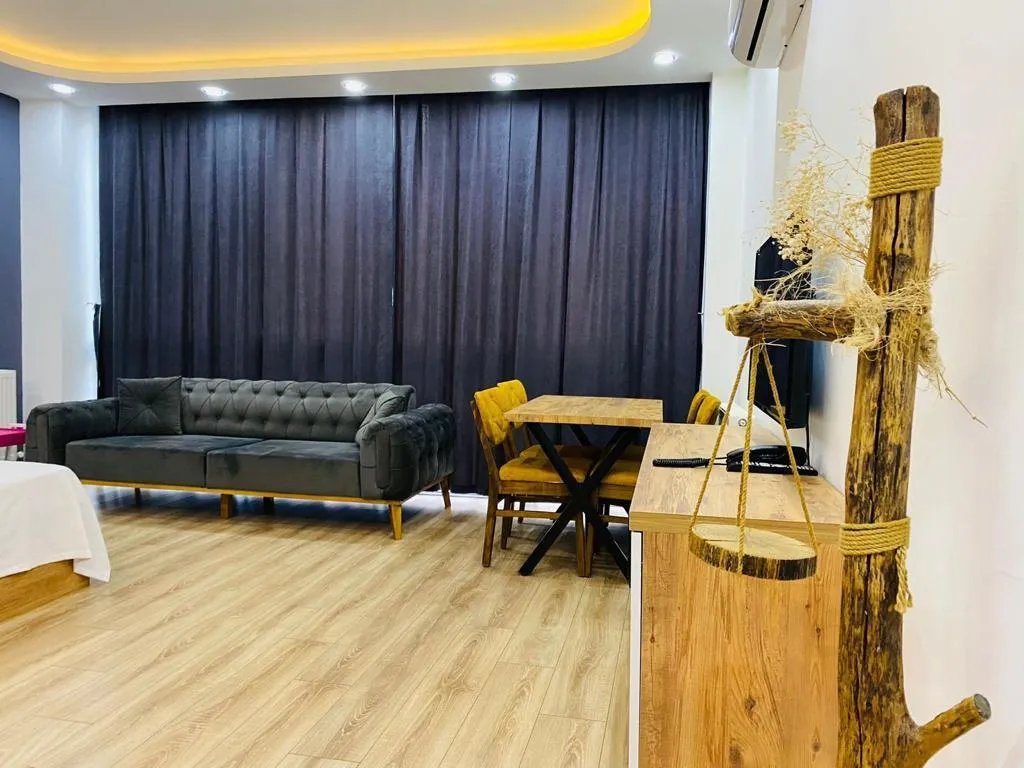 Suite,Şehir Manzaralı,Mutfaklı