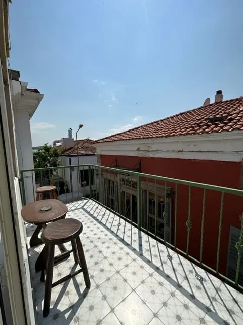 3 kişilik balkonlu lüx oda 