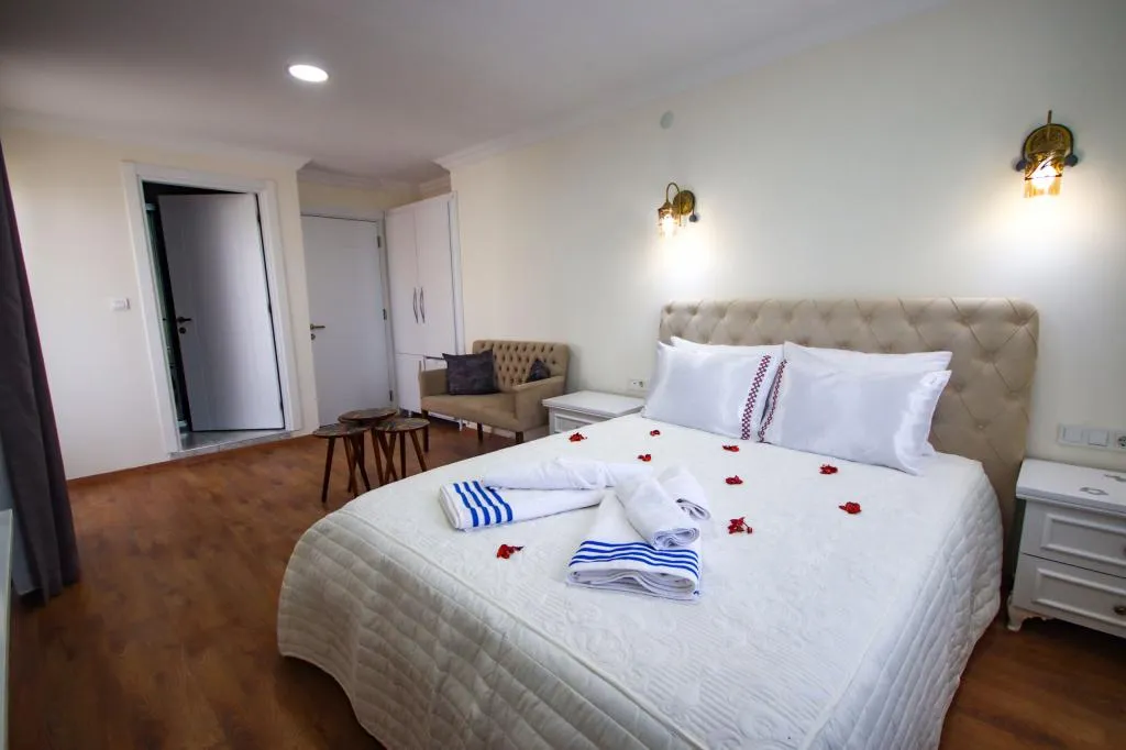 Junior Suite,Bahçe Manzaralı