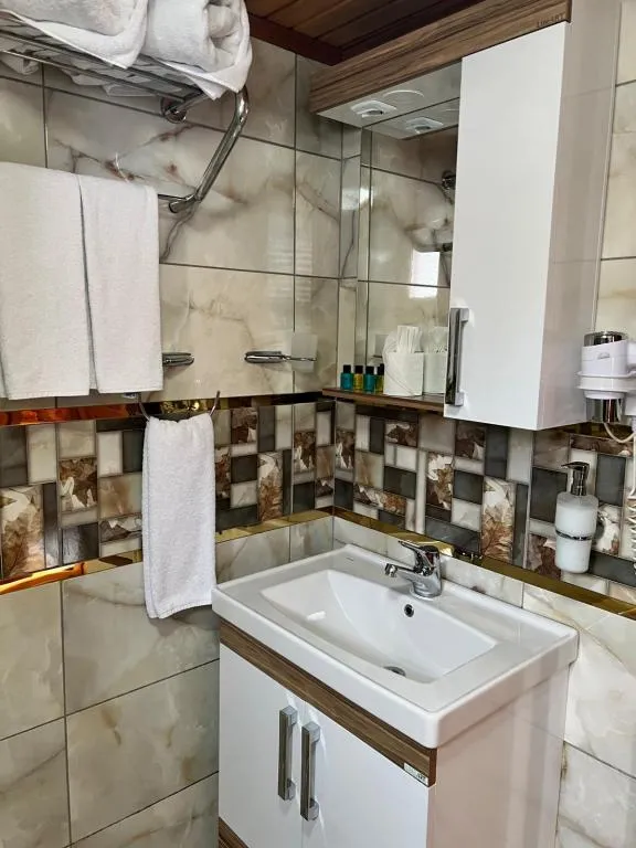 AHŞAP BUNGALOW EV