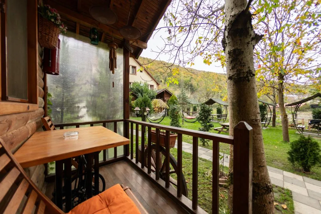 AHŞAP BUNGALOW EV