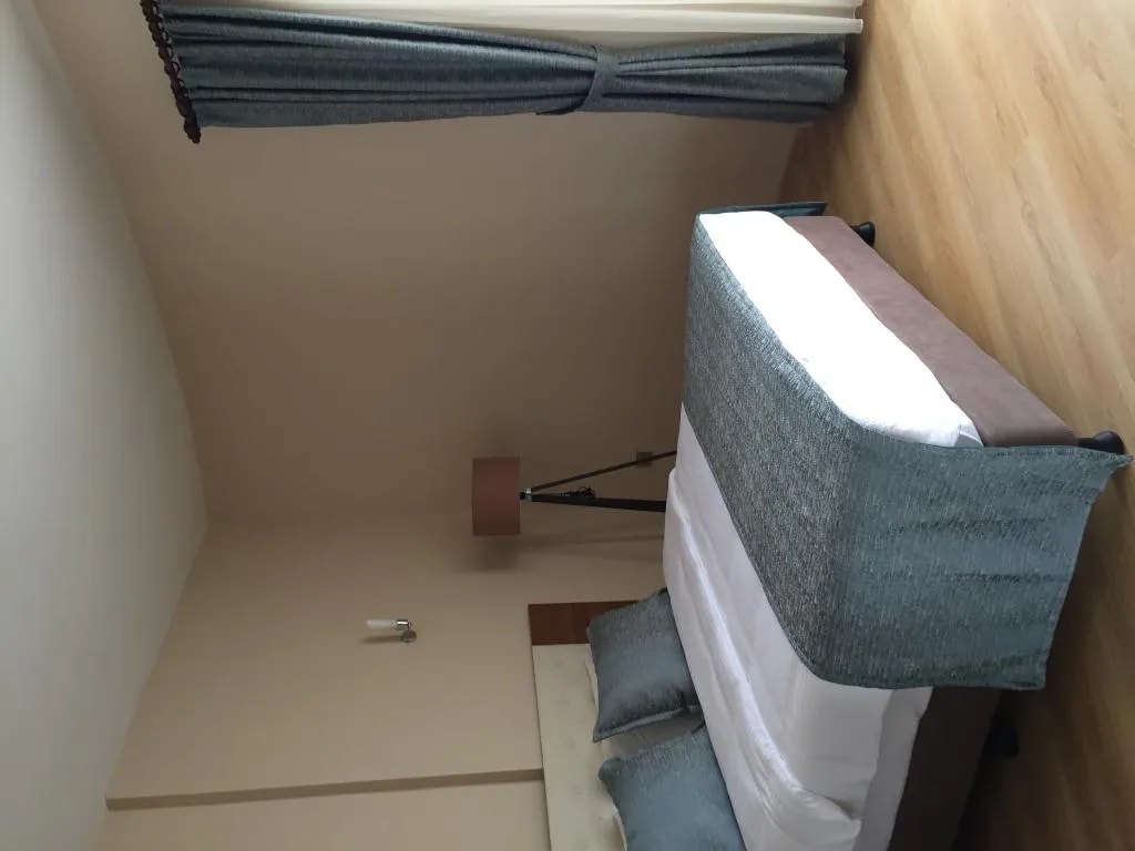 Standart Oda,Deniz veya Kara Manzaralı,Fransız Balkonlu