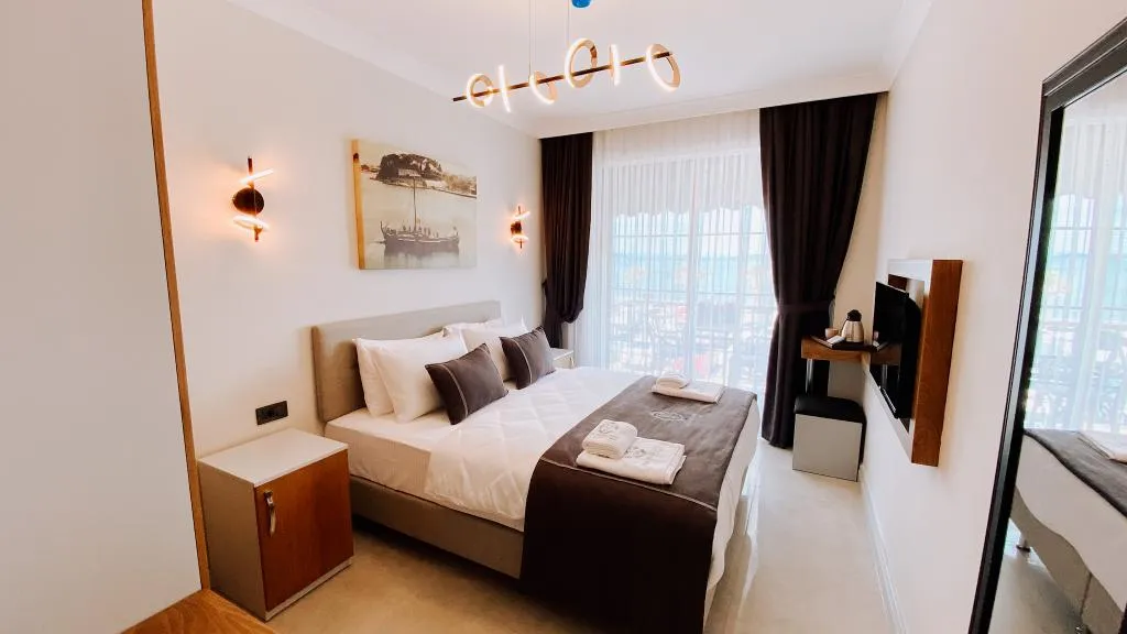 Standart Oda,Deniz Manzaralı,Balkonlu