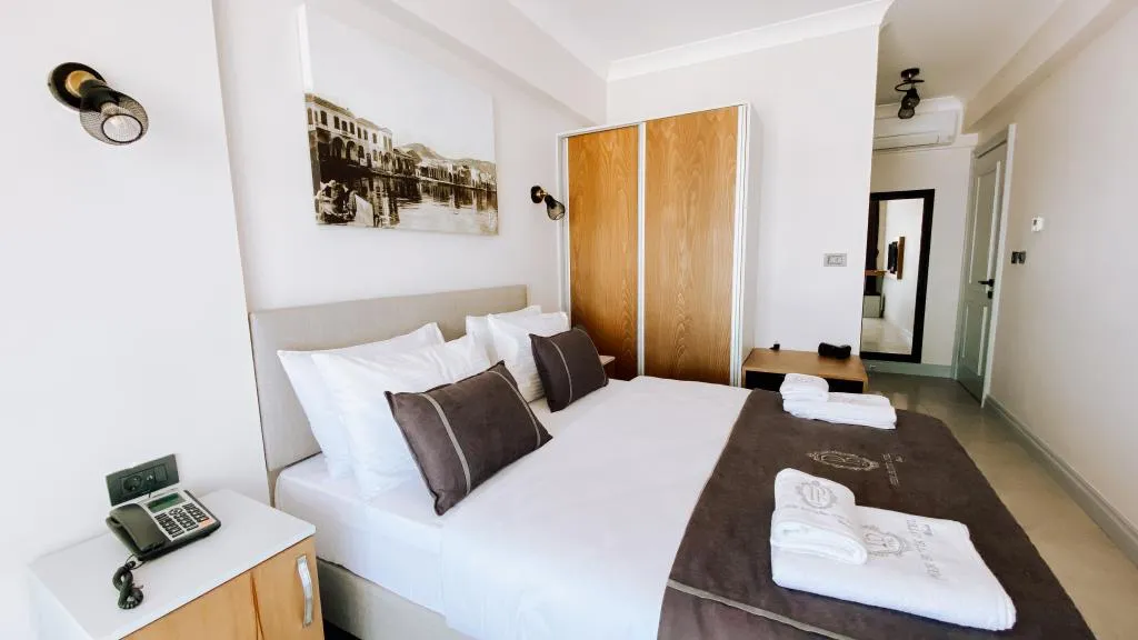 Standart Oda,Deniz Manzaralı,Balkonlu