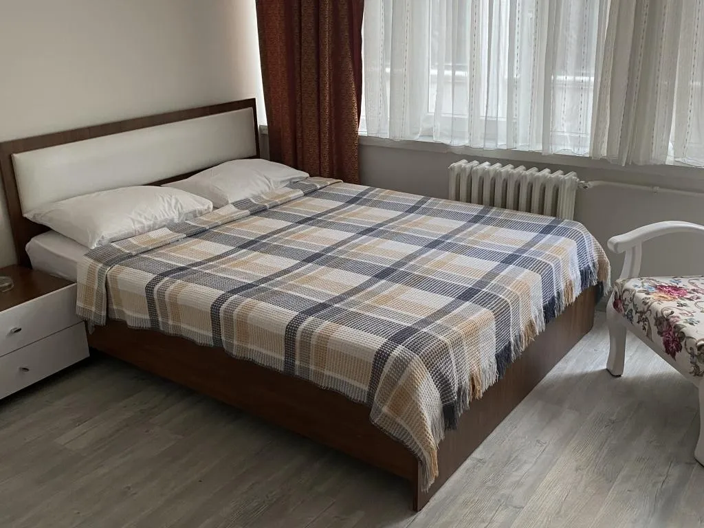 3 KİŞİLİK AYRI YATAKLI ODA