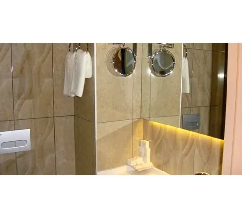 Suite,Bahçe Manzaralı
