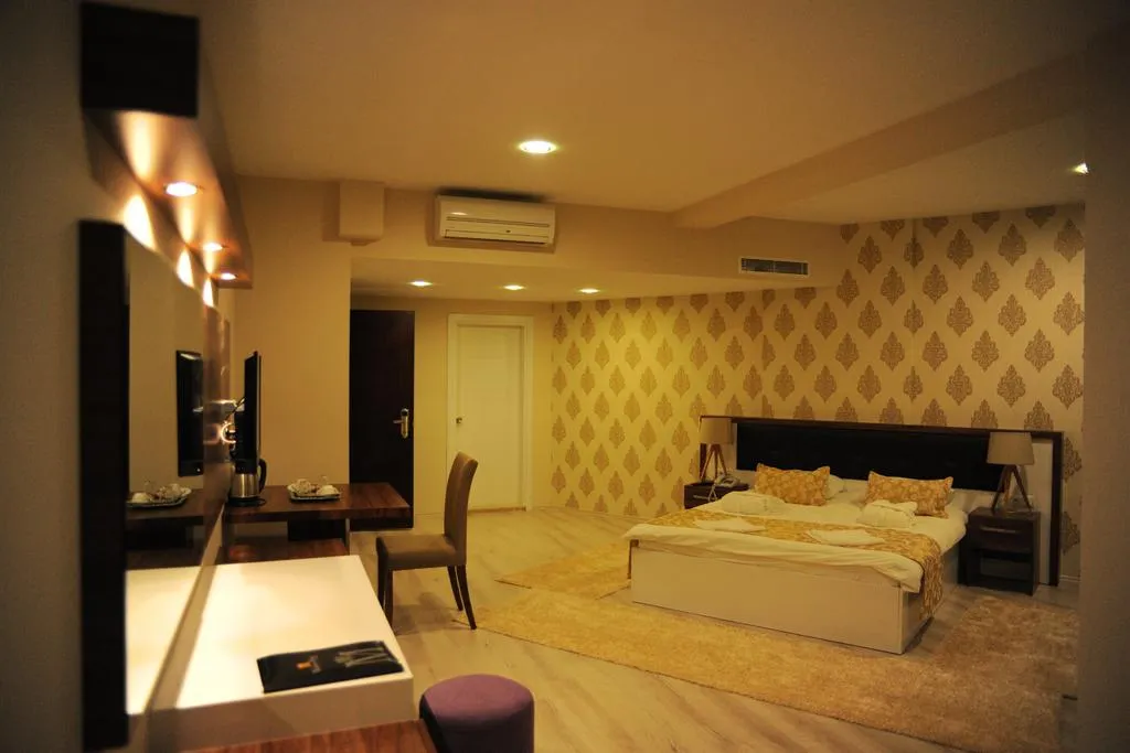 King Suite Üç Kişi
