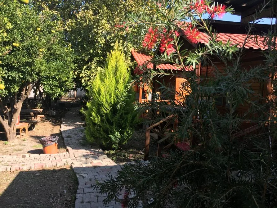 Bungalow,Bahçe Manzaralı,Balkonlu