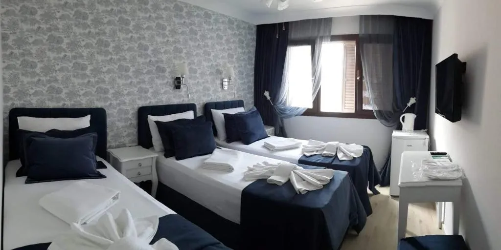 Triple,Manzarasız,Balkonsuz