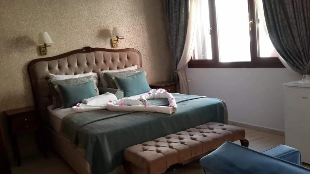 Aile Odası,Manzarasız,Balkonsuz