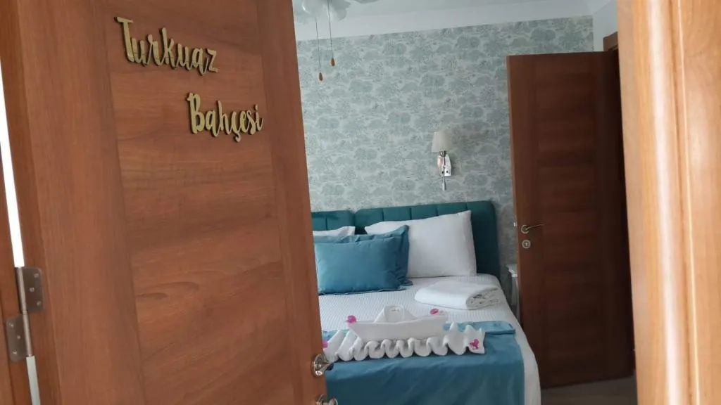 Çift Kişilik,Avlu Manzaralı,Balkonsuz