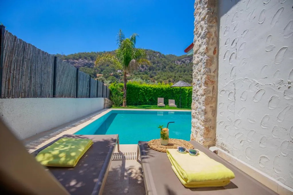 Özel Havuzlu Villa