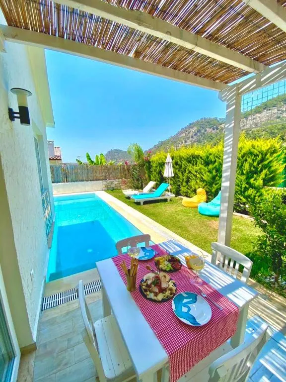 Özel Havuzlu Villa