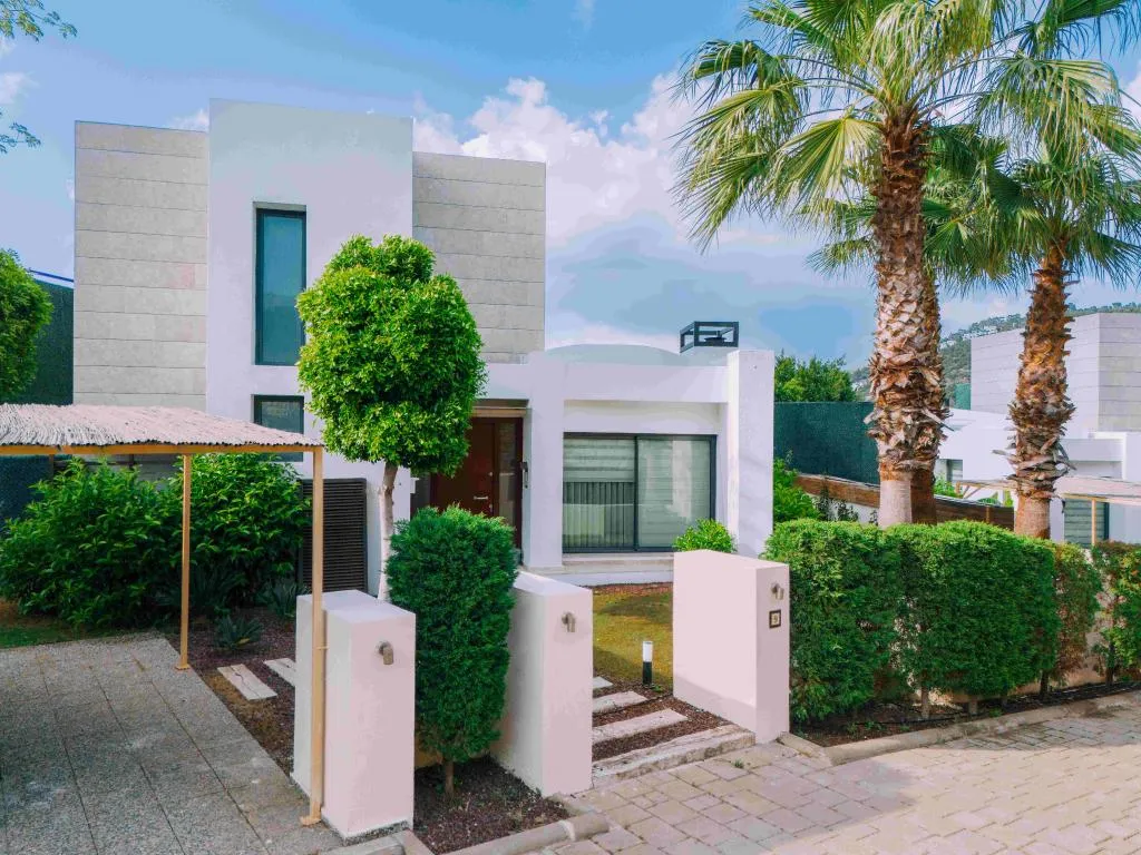 Villa 3+1 Oda-Özel Havuzlu,Özel Havuzlu ve Bahçeli