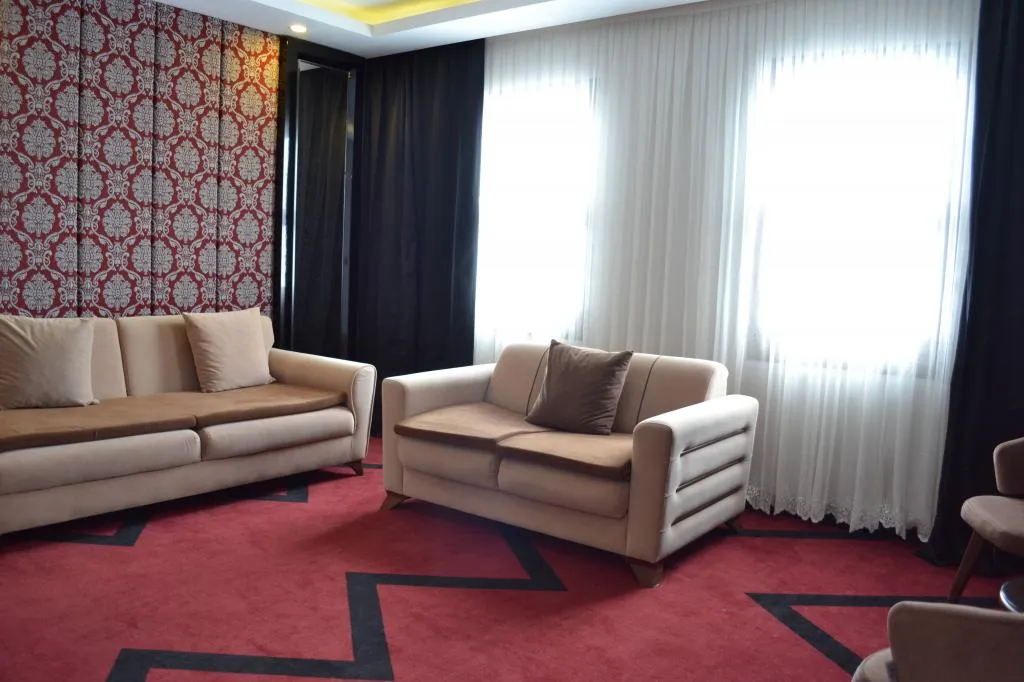 Suite,Bahçe Manzaralı