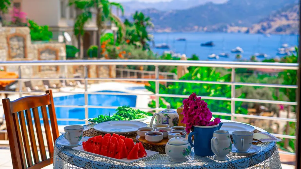2+1 DENIZ MANZARALI VILLA SUITE
