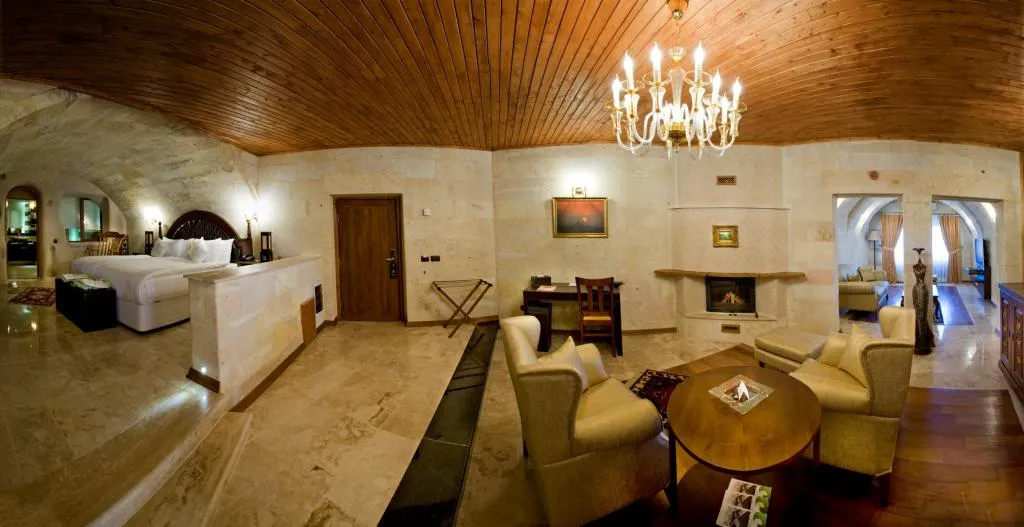 Queen Suite, ,