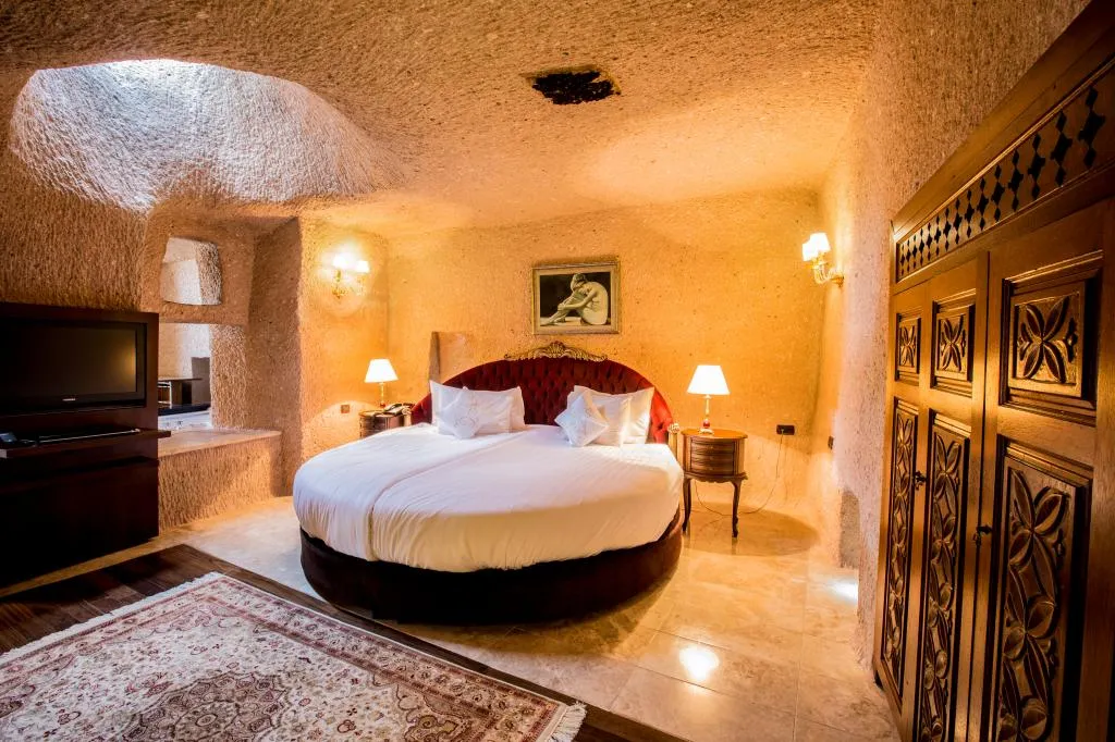 Queen Suite, ,