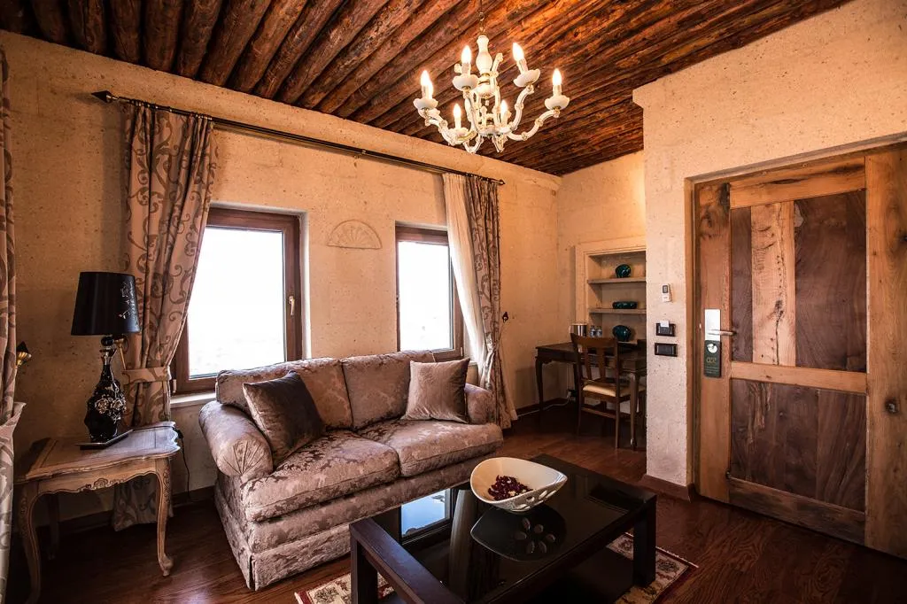 Supreme Villa, ,