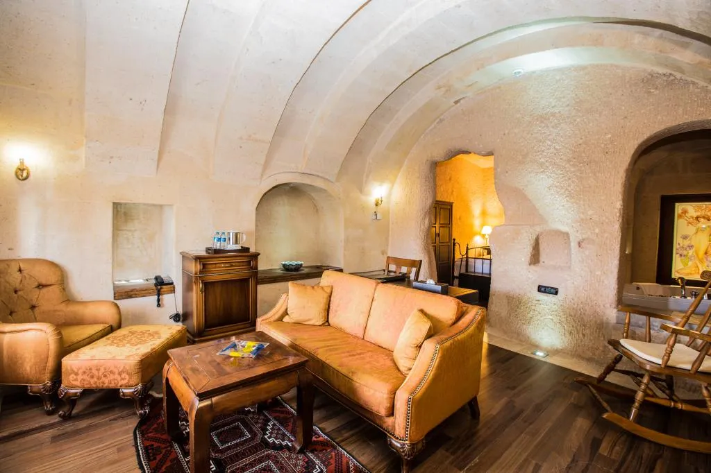Deluxe Suite,
