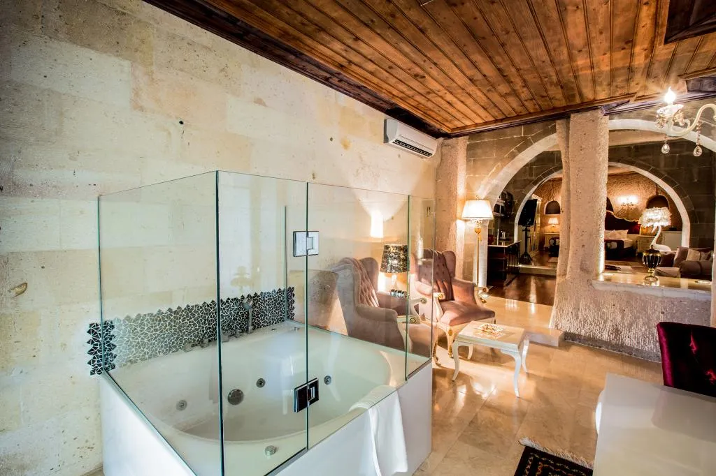 Padişah Suite, ,