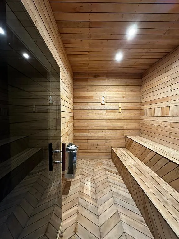 SAUNA