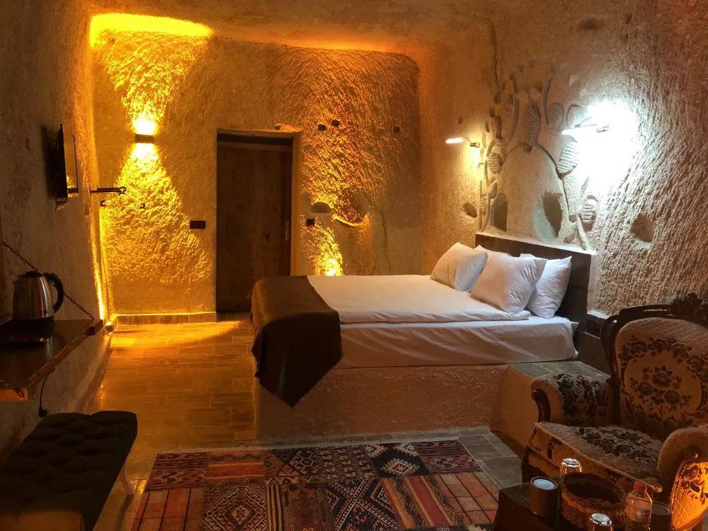 jakuzılı cave room 201 202