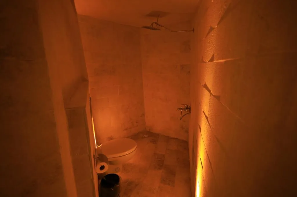 junıor stone room 103