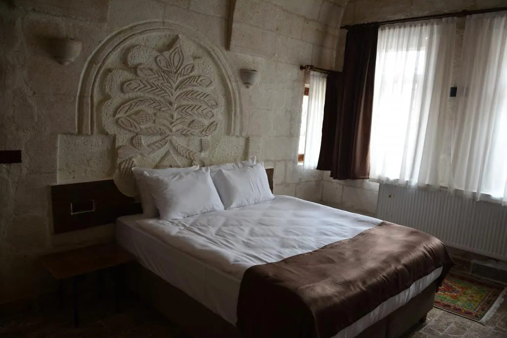 junıor stone room 103