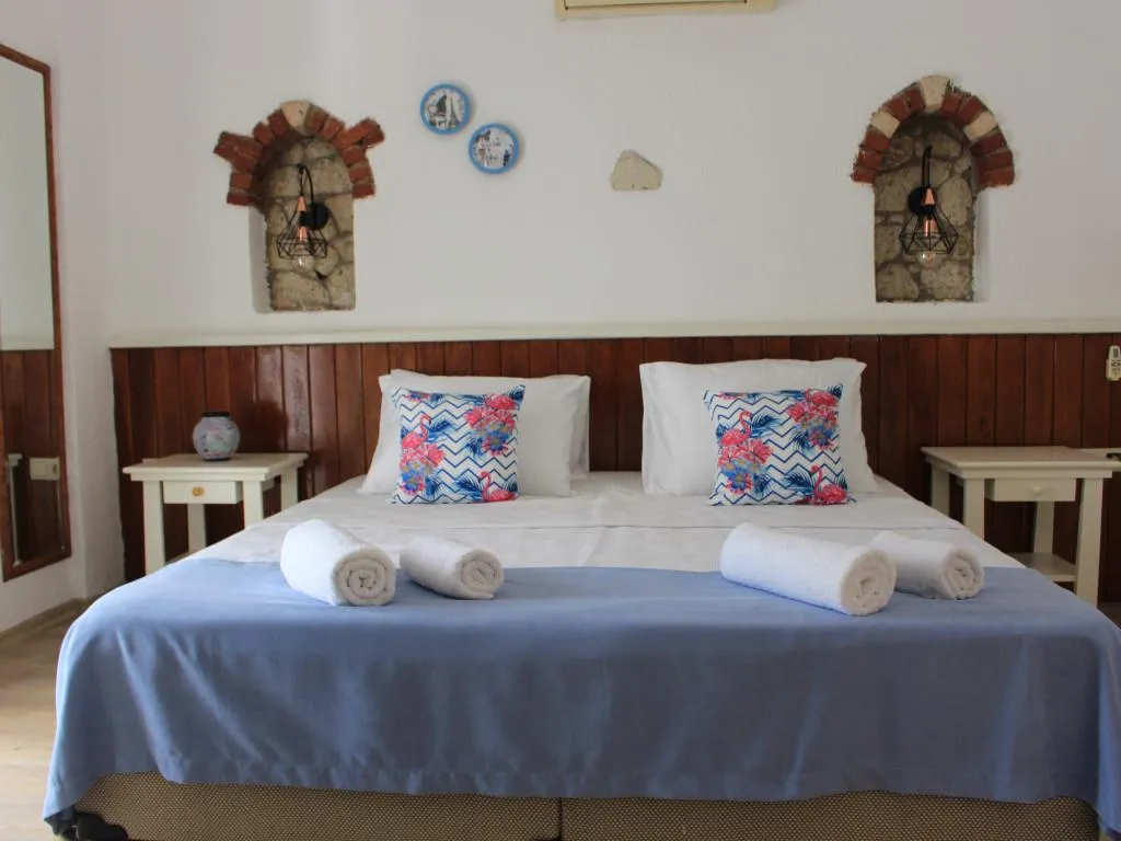 Standart Oda,Sokak Manzaralı,Balkonsuz