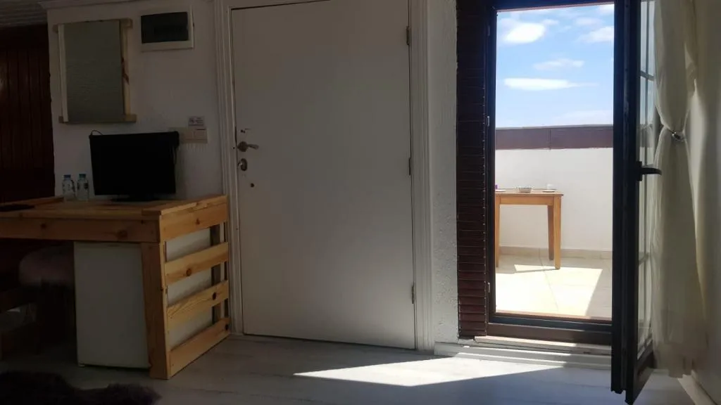 Çatı Katı Standart Oda,Gökyüzü Manzaralı,Teraslı