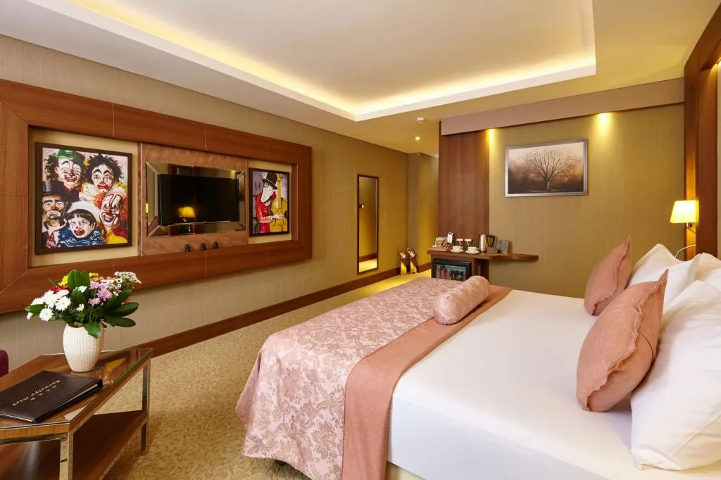 Standart Oda,Sokak Manzaralı,Klimalı