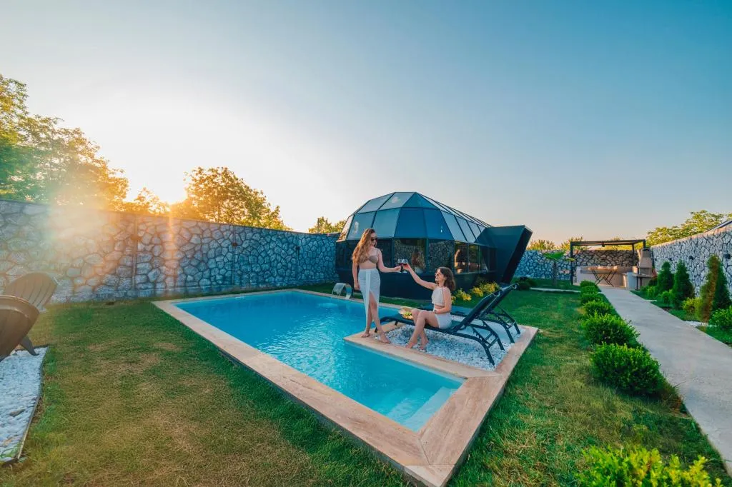 Bungalow,Dağ Manzaralı,Isıtmalı Özel Havuzlu