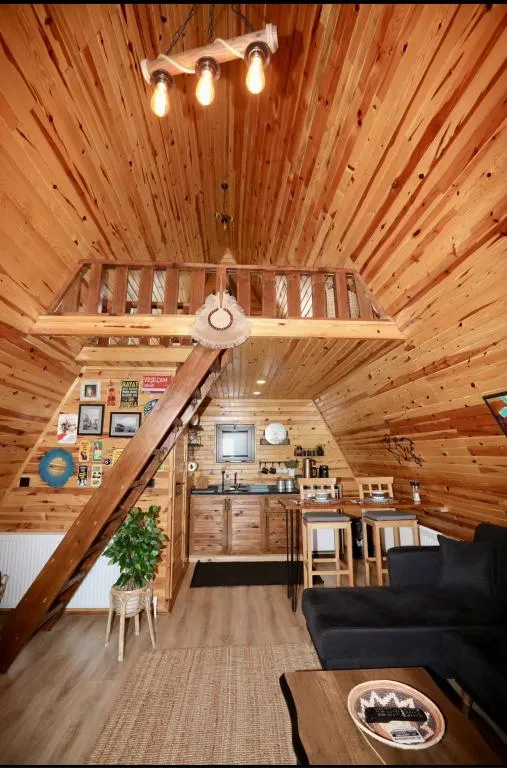 Deluxe Bungalow,Göl Manzaralı,Özel Havuzlu ve Bahçeli