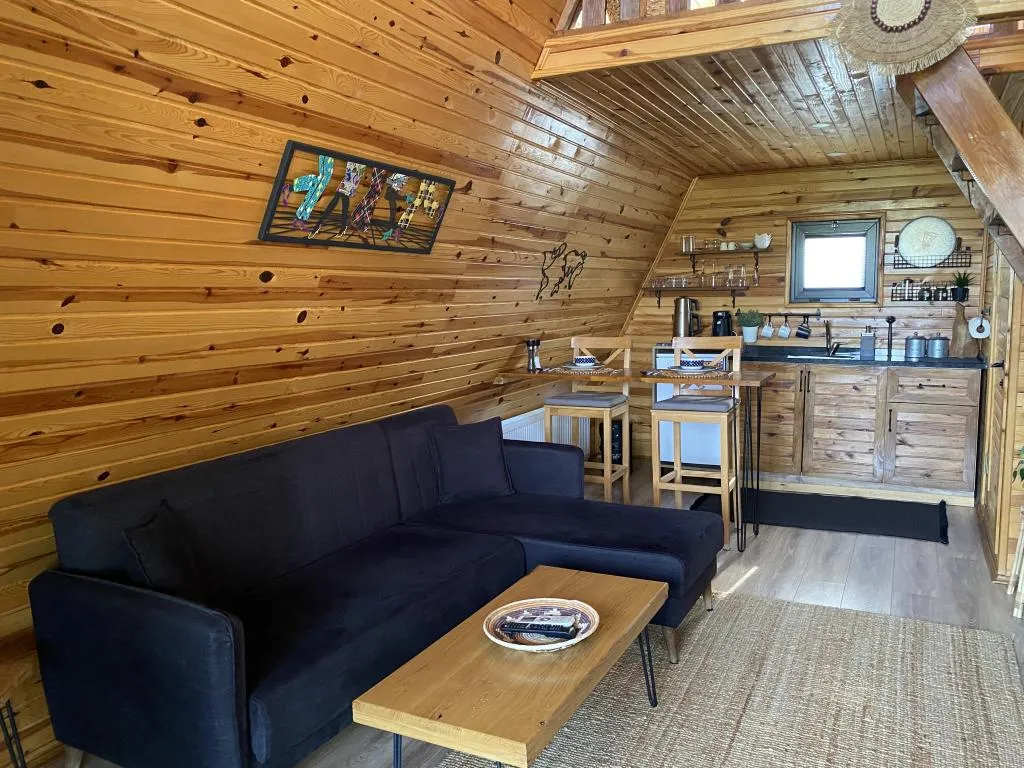 Deluxe Bungalow,Göl Manzaralı,Özel Havuzlu ve Bahçeli