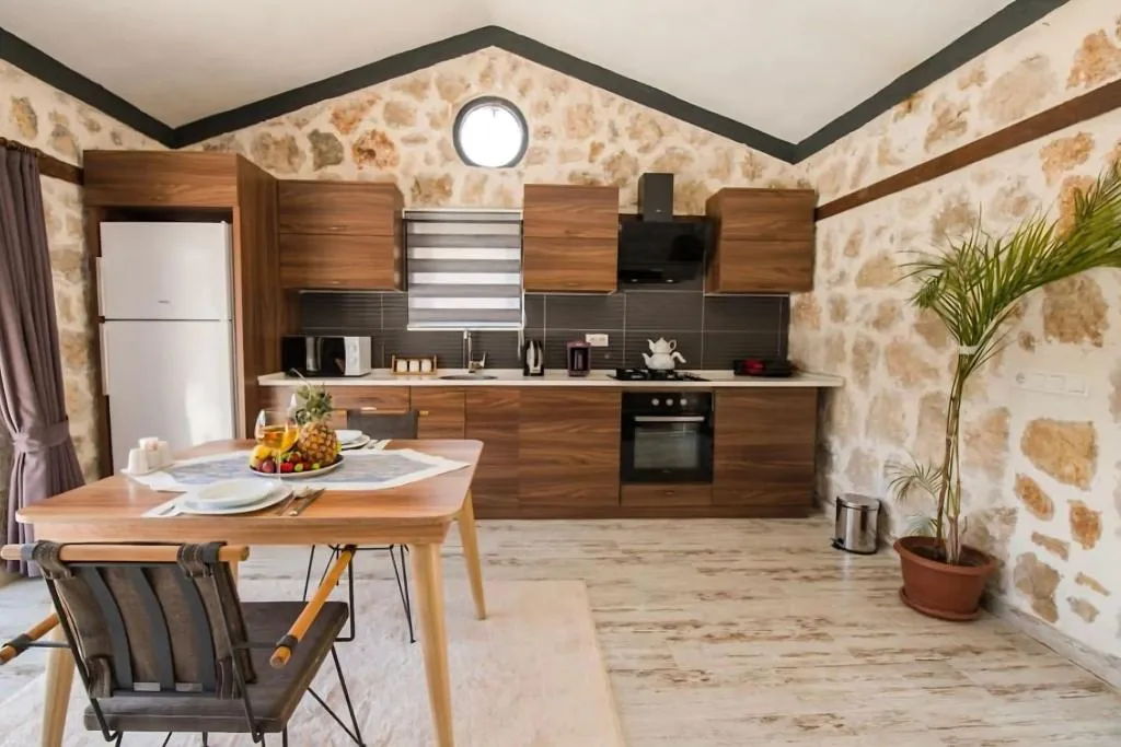 Medi.s Amber Cave 1+1 , Korunaklı Özel Havuzlu & Jakuzili Villa