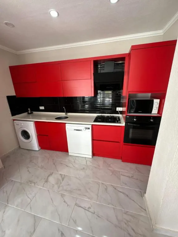 Medi.s Amore 1+1, Korunaklı Özel Havuzlu & Jakuzili Villa