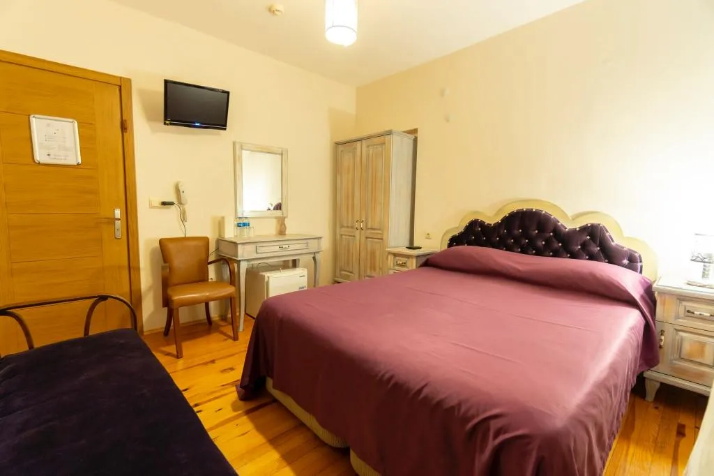 Standart Oda,Bahçe Manzaralı,Balkonsuz