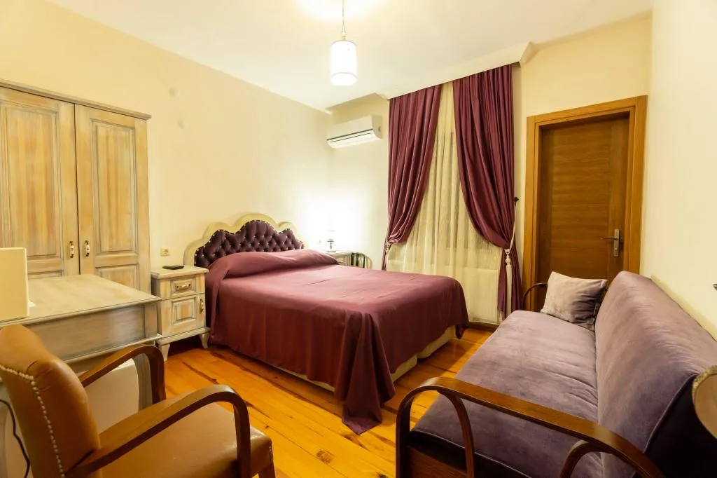 Standart Oda,Bahçe Manzaralı,Balkonsuz