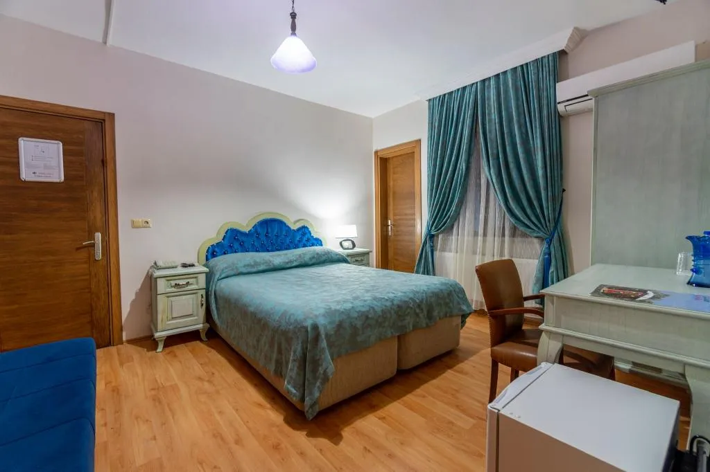 Standart Oda,Bahçe Manzaralı,Balkonsuz
