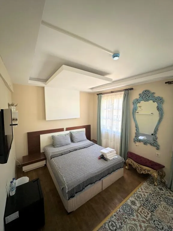 Standart Oda,Bahçe Manzaralı,Üst Kat