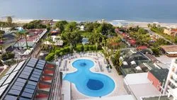 Insula Resort & Spa Hotel