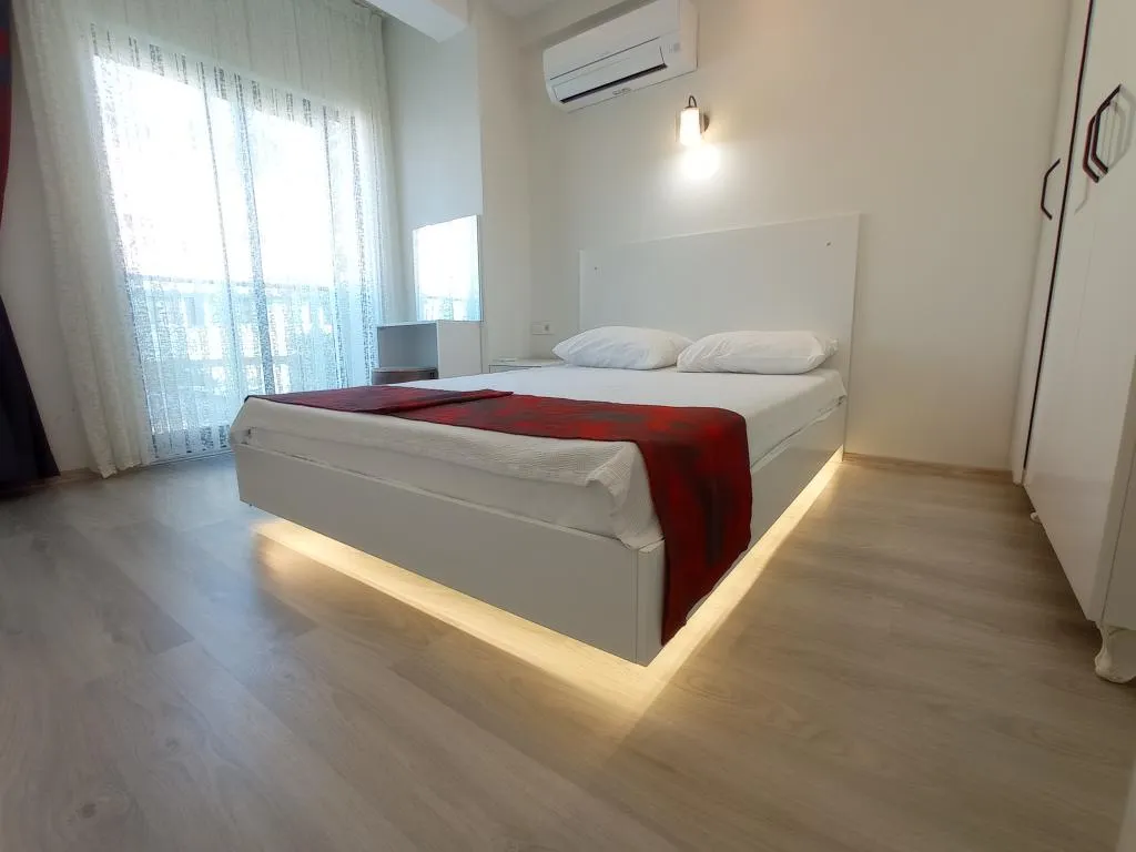 2 + 1 Aile Odası,Deniz ve Dağ Manzaralı,Balkonlu
