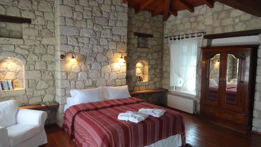 Suite,Bahçe Manzaralı