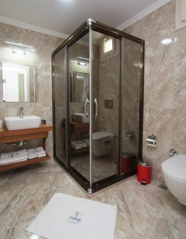 Loft Triple Room,Havuz Manzaralı,Balkonlu