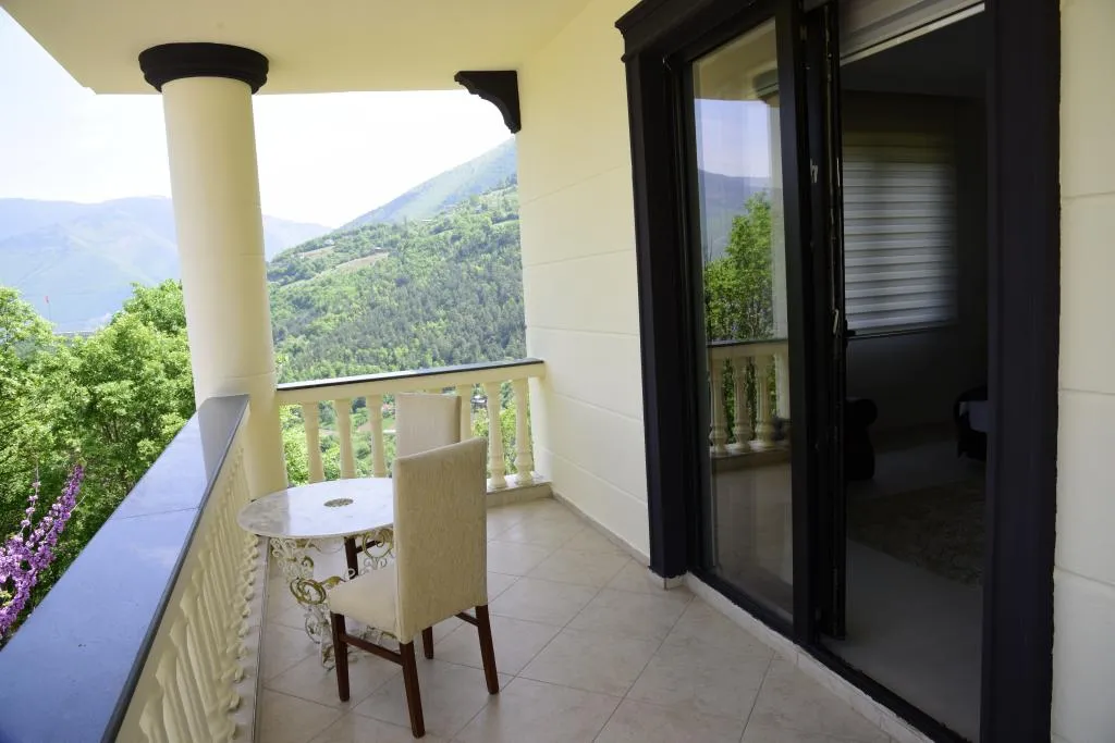 King Suite,Dağ Manzaralı