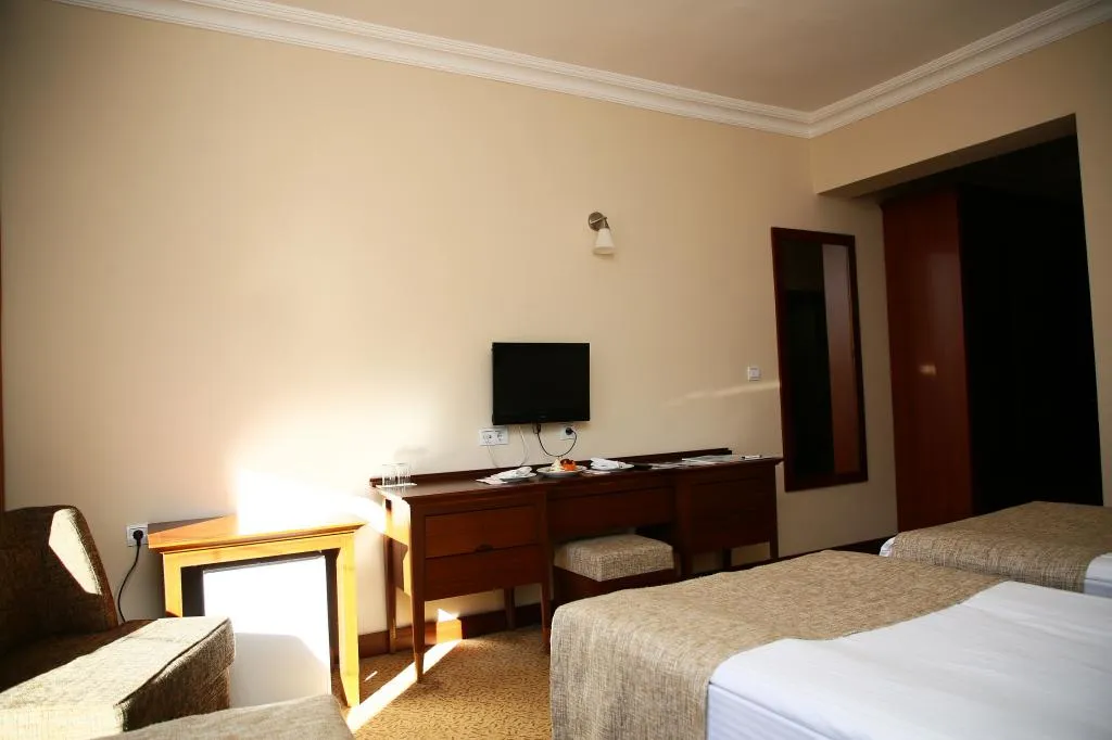Standart Aile Odası