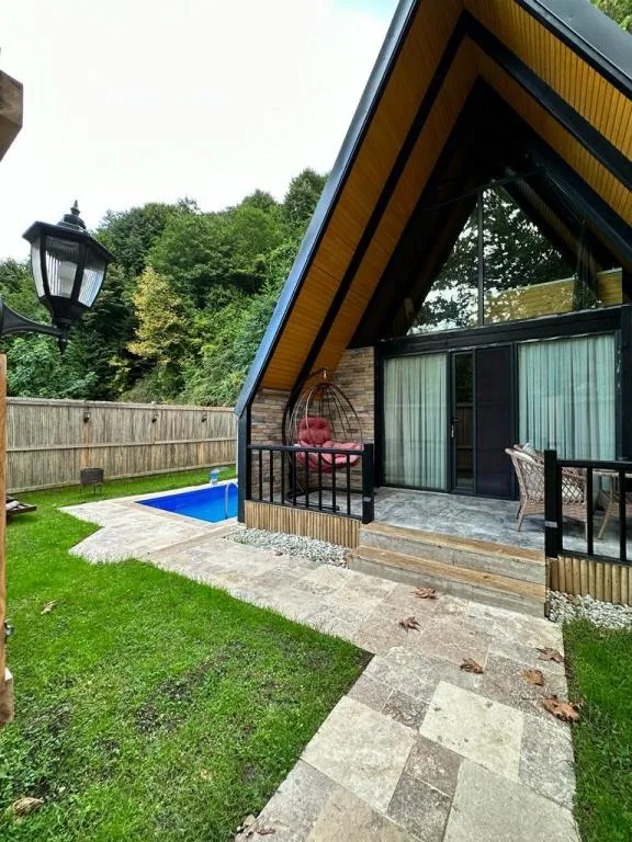 Premium Bungalow,Havuz veya Bahçe Manzaralı,Özel Havuzlu