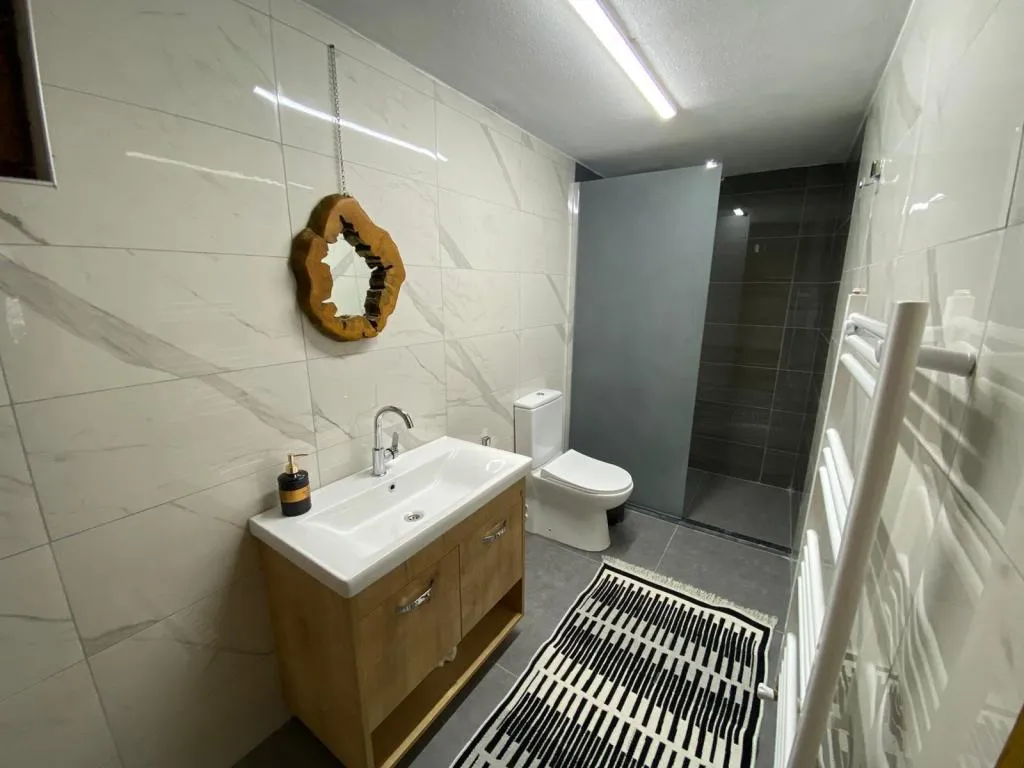 Deluxe Oda,Bahçe Manzaralı,Havuzsuz