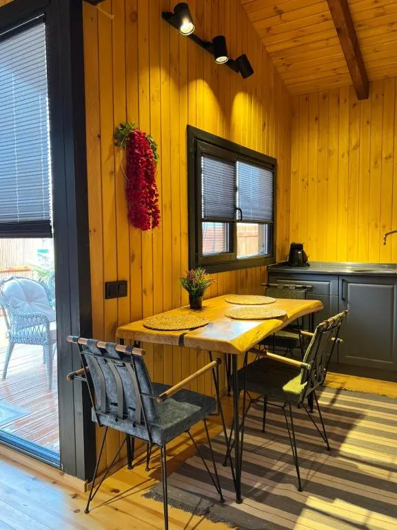 Bungalow,Havuz veya Bahçe Manzaralı,Özel Havuzlu